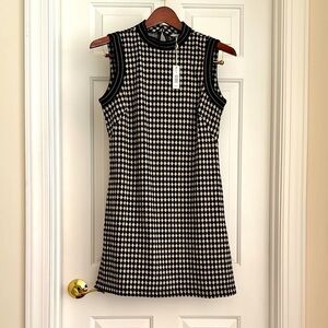 Max Studio Dress Size S Black White Classic Pattern Sleeveless Thick Fabric NWT